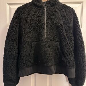 Lululemon Black Sherpa Scuba Half Zip